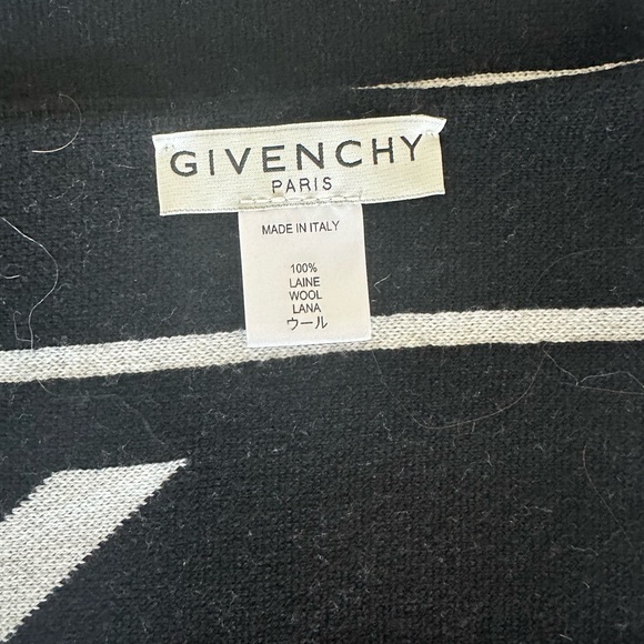 NWOT Givenchy Football Scarf - Picture 7 of 10